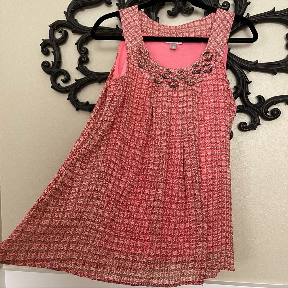 Roz & Ali Top Sleeveless Geometric Print Embellished Neckline Size M - Picture 3 of 14
